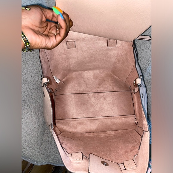 🩷✨2-in-1✨🩷 Light Pink Steve Madden Tote with Purse Insert! - Picture 2 of 9